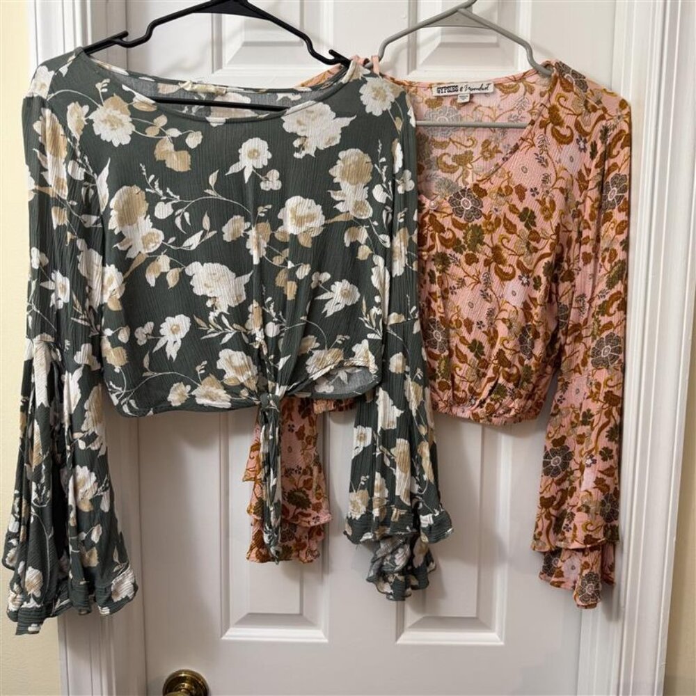 Bundle of 2 Boho Floral Crop Tops – Sizes XS & S
